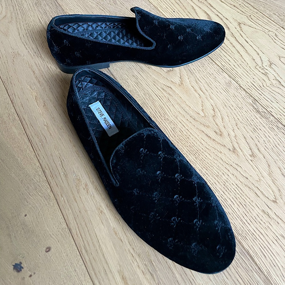 Steve Madden Velvet Skull Smoking Loafers Size Mens 10.5